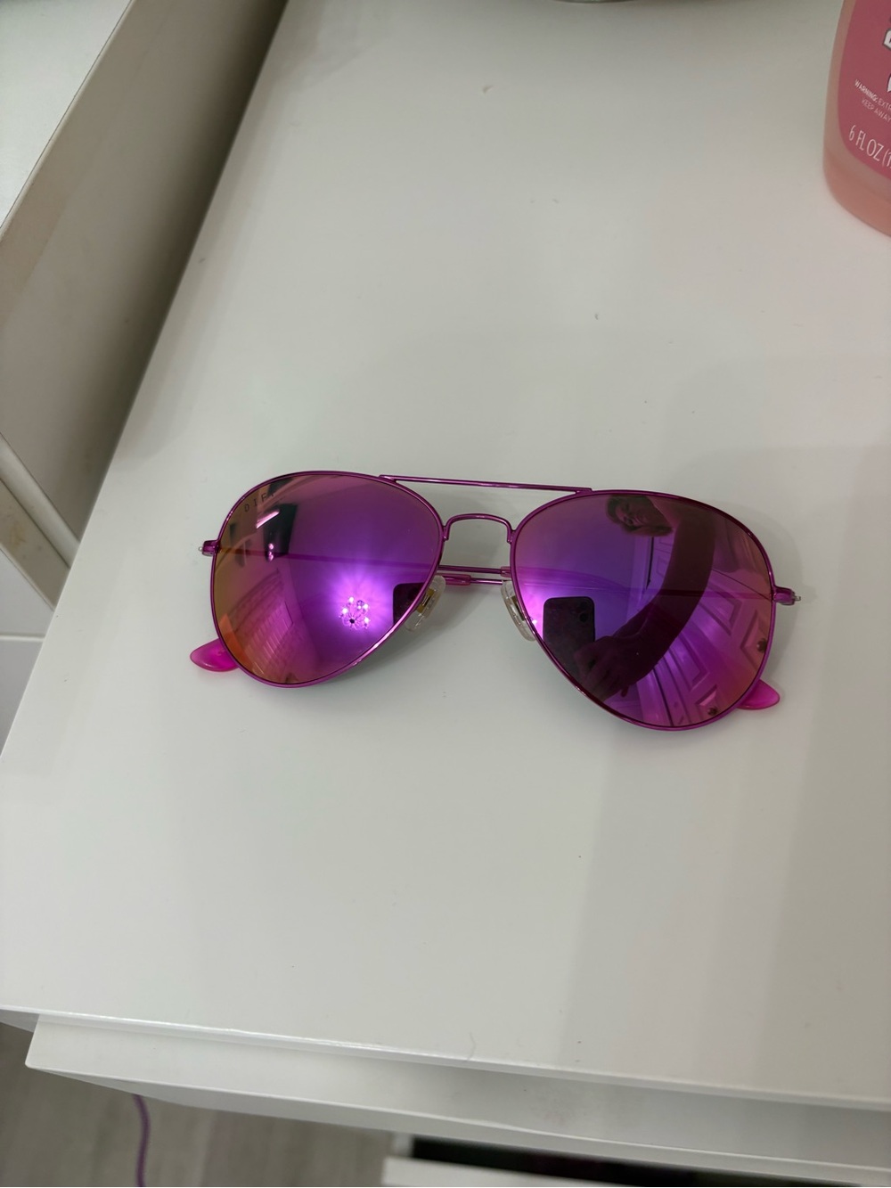DIFF Charitable Eyewear Pink Rush Cruz Aviator Sunglasses - Picture 3 of 4